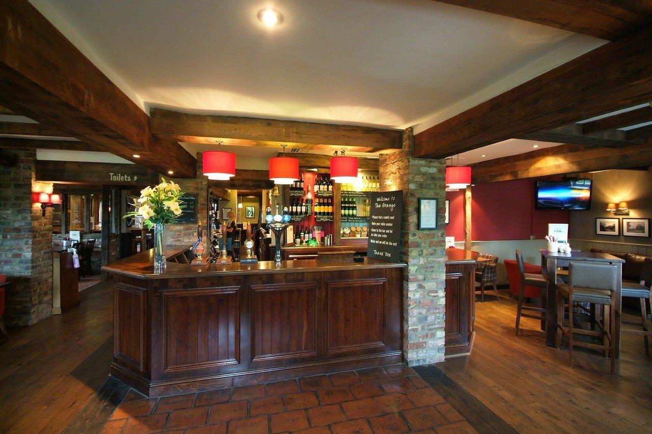 Premier Inn เชมส์ฟอร์ด ภายนอก รูปภาพ